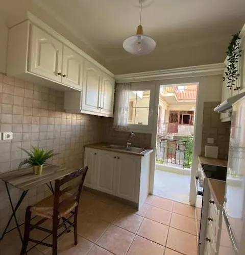 Thisvi's - In The Heart Of The Center Apartmán